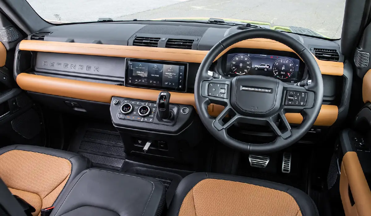 Land Rover - Defender 90 HSE P300 - Car Rentals Near me - Used Cars Near me - Exclusive Concierge Club.webp